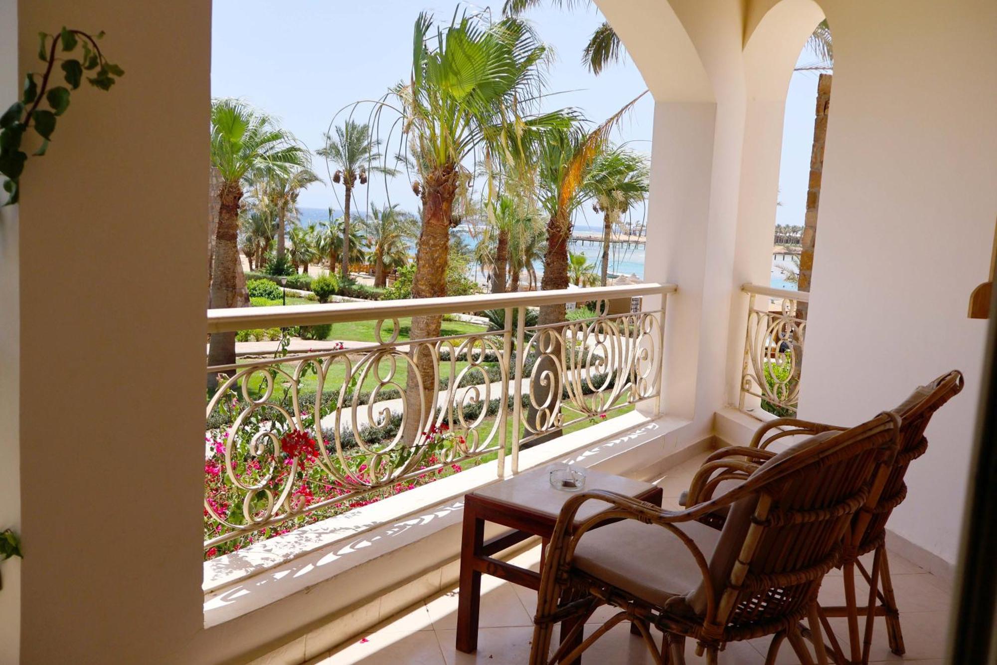 Brayka Bay Reef Resort Abu Dabab Ngoại thất bức ảnh